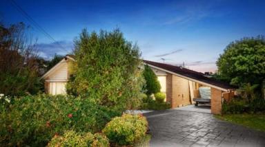 House For Lease - VIC - Wheelers Hill - 3150 - Central Location for a Quiet Family Home.  (Image 2)
