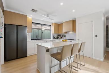 House For Sale - WA - Padbury - 6025 - A Clever Home For Busy Lives!  (Image 2)