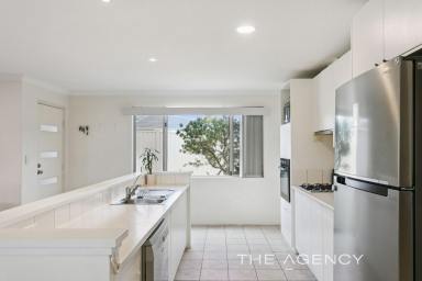 House For Sale - WA - Padbury - 6025 - Your Hidden Haven Awaits!  (Image 2)