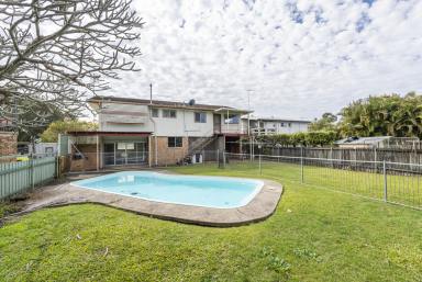House For Sale - NSW - Grafton - 2460 - POSITION & POTENTIAL IN WESTLAWN  (Image 2)