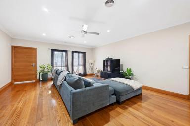 House For Sale - VIC - Mildura - 3500 - Effortless Style Meets Modern Comfort  (Image 2)