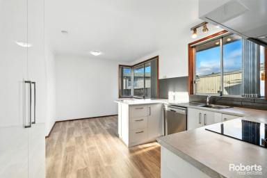 House For Lease - TAS - Bridgewater - 7030 - Ideal Family Living in Central Bridgewater  (Image 2)