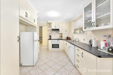 House Leased - NSW - Hillvue - 2340 - 3 Bedroom Home For Lease  (Image 2)