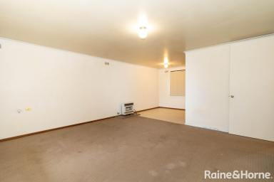 House Leased - NSW - Ashmont - 2650 - THREE BEDS AND AFFORDABLE  (Image 2)