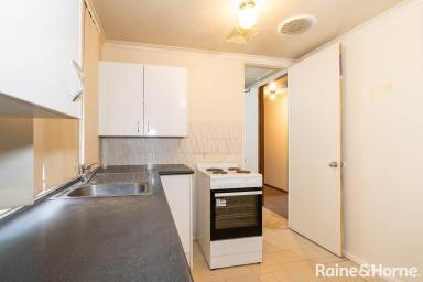 House Leased - NSW - Ashmont - 2650 - THREE BEDS AND AFFORDABLE  (Image 2)
