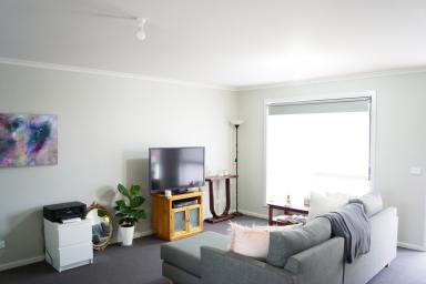 Unit For Lease - VIC - Horsham - 3400 - Stylish 1 Bedroom Unit  (Image 2)