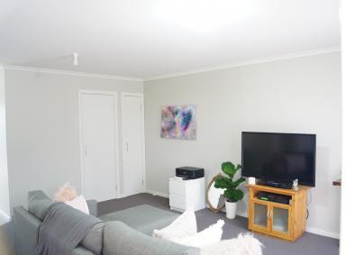 Unit For Lease - VIC - Horsham - 3400 - Stylish 1 Bedroom Unit  (Image 2)