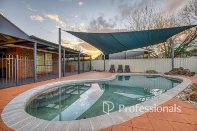 House For Sale - VIC - Mildura - 3500 - Comfort, Space & A Great Court Location (Image 2)