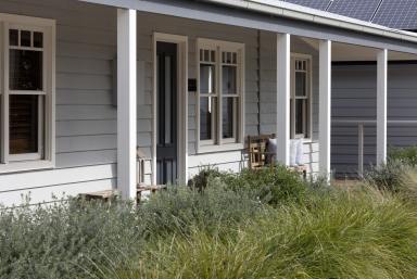 House For Sale - NSW - Berry - 2535 - ~ MEADOW MIST ~  (Image 2)