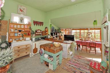 House For Sale - VIC - Horsham - 3400 - Character & Charm  (Image 2)