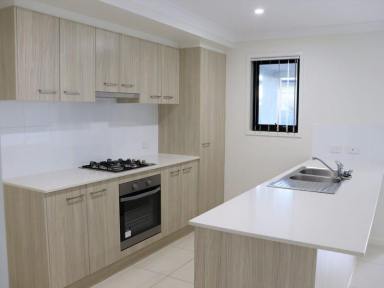 House Leased - QLD - Wyreema - 4352 - UNDER APPLICATION: Spacious Rural Living  (Image 2)