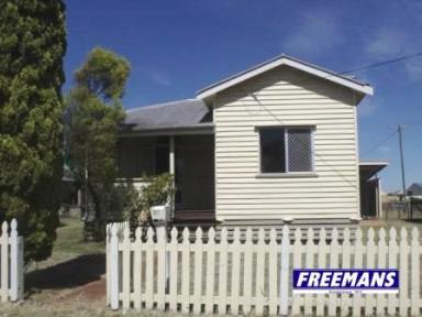 House For Lease - QLD - Kingaroy - 4610 - Well-Located Home with Generous Outdoor Space  (Image 2)