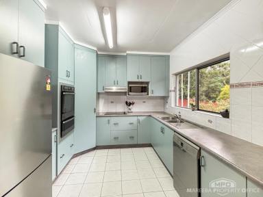 House For Sale - QLD - Mareeba - 4880 - PRIVATE, SOLID & MADE FOR ENTERTAINING (Image 2)