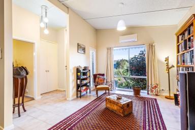 House For Sale - VIC - Strathdale - 3550 - Soul-Filled, Energy-Efficient Sanctuary  (Image 2)
