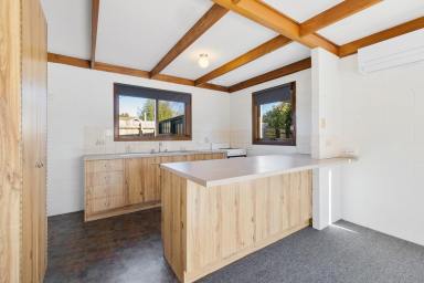 Unit For Sale - VIC - Bairnsdale - 3875 - Ideal First Home or Investment Opportunity  (Image 2)