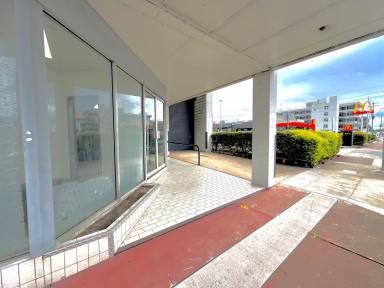 Office(s) For Lease - QLD - Mackay - 4740 - PRIME CBD LOCATION WITH HIGH FLOW LOCAL TRAFFIC  (Image 2)