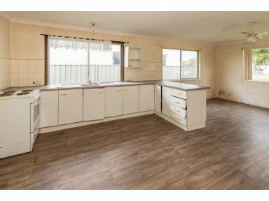 House For Sale - NSW - Forster - 2428 - Rare Renovator’s Opportunity - Prime Forster Keys Lifestyle  (Image 2)