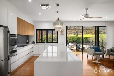 House For Sale - VIC - Glenrowan - 3675 - Luxury Country Living  (Image 2)