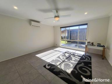 House For Lease - NSW - Worrigee - 2540 - 5 Bedroom home with Pool  (Image 2)
