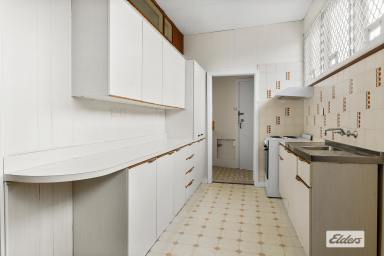 Unit For Lease - NSW - Wollongong - 2500 - RENOVATED STUDIO UNIT  (Image 2)