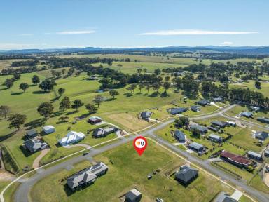 Residential Block For Sale - VIC - Nicholson - 3882 - PERFECT SPOT FOR YOUR DREAM BUILD ON PEPPERCORN WAY!  (Image 2)