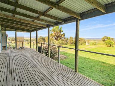 House For Sale - VIC - Orbost - 3888 - LIFESTYLE HOME WITH VIEWS OF THE SNOWY RIVER  (Image 2)
