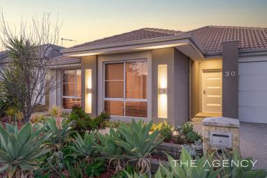 House For Sale - WA - Treeby - 6164 - Contemporary Comfort  (Image 2)