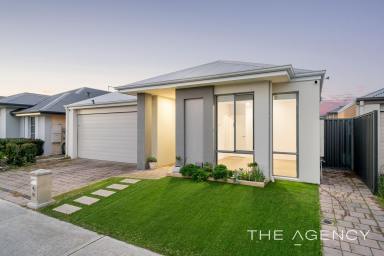 House For Sale - WA - Treeby - 6164 - This Is A Perfect Family Home!  (Image 2)
