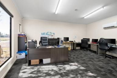 Industrial/Warehouse For Sale - VIC - Epsom - 3551 - Versatile Property in Rapid Growth Location  (Image 2)