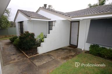 House For Sale - WA - Binningup - 6233 - 2 Parkview Close, Binningup - Beachside Living with Big Value!  (Image 2)