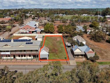 Retail For Sale - WA - Goomalling - 6460 - Commercial Development Opportunity plus a rental return!  (Image 2)