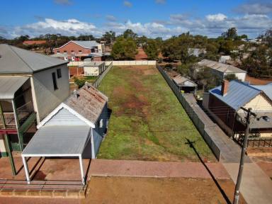 Retail For Sale - WA - Goomalling - 6460 - Commercial Development Opportunity plus a rental return!  (Image 2)
