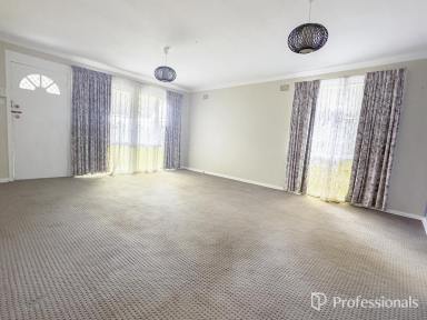 House For Sale - NSW - Oxley Vale - 2340 - 3 Bedroom house For Sale - Attention Investors  (Image 2)