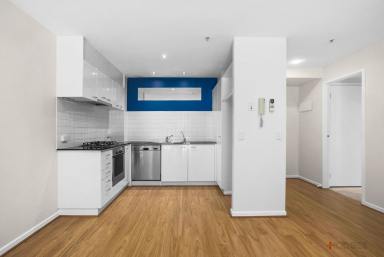 Unit For Lease - VIC - Hawthorn East - 3123 - DIVINE OUTDOOR LIFE | NEAT AS A PIN | GREAT LOCATION  (Image 2)