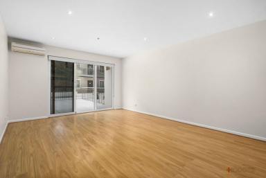 Unit For Lease - VIC - Hawthorn East - 3123 - DIVINE OUTDOOR LIFE | NEAT AS A PIN | GREAT LOCATION  (Image 2)
