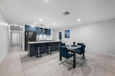 House For Sale - VIC - Irymple - 3498 - A VERDI NICE HOME IN A VERDI NICE SPOT  (Image 2)