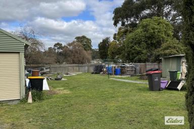 House For Sale - TAS - Railton - 7305 - IDEAL STARTER HOME  (Image 2)