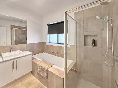 House Sold - VIC - Mildura - 3500 - Immaculate Modern Living  (Image 2)