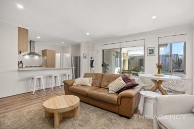 House For Sale - WA - Kardinya - 6163 - Smart, Stylish and Secure!  (Image 2)