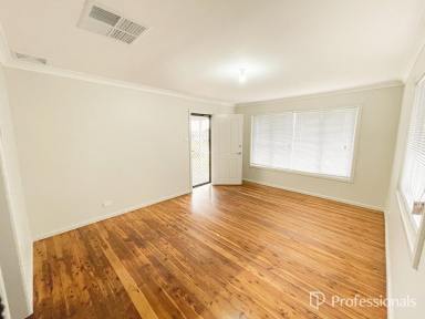 House For Sale - NSW - West Tamworth - 2340 - 3 Bedroom House - West Tamworth  (Image 2)
