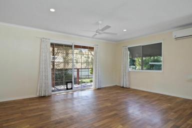 House For Sale - QLD - Macleay Island - 4184 - Charming Island Home - Ready for Its Next Chapter  (Image 2)