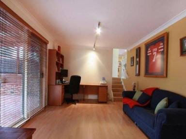 House For Lease - NSW - Farmborough Heights - 2526 - 4 Bedroom House  (Image 2)