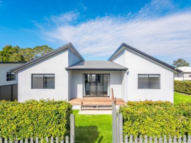 House For Sale - NSW - Casino - 2470 - Dual Income Property on Johnston Street Casino  (Image 2)