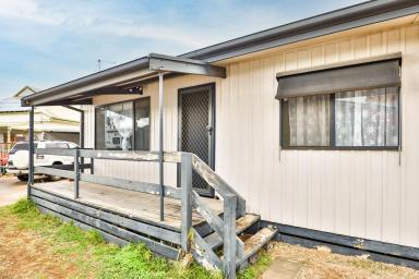 House For Sale - VIC - Mildura - 3500 - Affordable and Convenient  (Image 2)