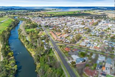 House For Sale - VIC - Bairnsdale - 3875 - Downtown Character, Fully Renovated – 500m to Bairnsdale CBD  (Image 2)
