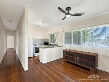 House For Sale - QLD - Mareeba - 4880 - AFFORDABLE MAREEBA GEM WITH PRIVATE BACKDROP  (Image 2)