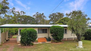 House For Sale - QLD - Mareeba - 4880 - AFFORDABLE MAREEBA GEM WITH PRIVATE BACKDROP  (Image 2)