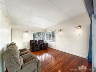 House For Sale - QLD - Mareeba - 4880 - AFFORDABLE MAREEBA GEM WITH PRIVATE BACKDROP  (Image 2)