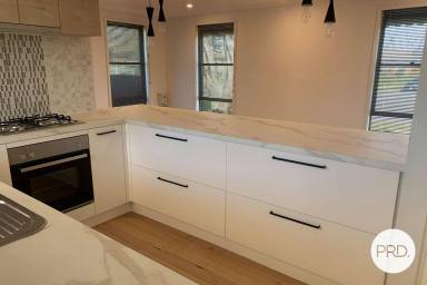 House For Lease - VIC - Shepparton - 3630 - Renovated 3 bedroom home!  (Image 2)