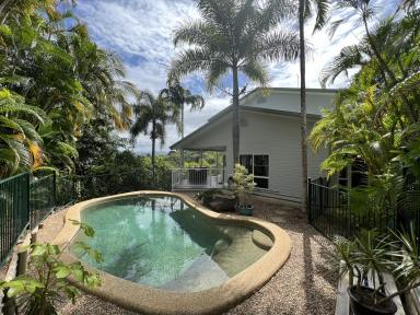 House For Lease - QLD - Cooktown - 4895 - Exclusive Home with Stunning Views and a Pool  (Image 2)